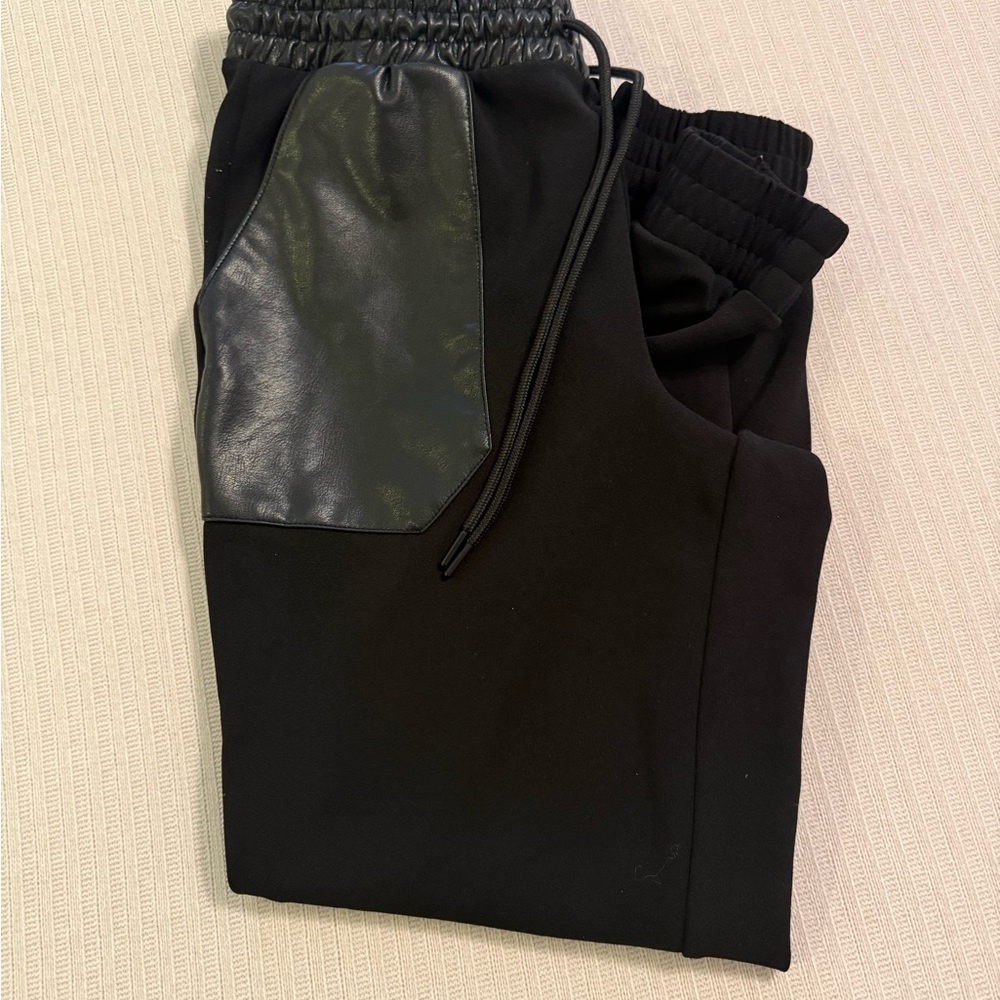 Women’s Black Jogger Pants